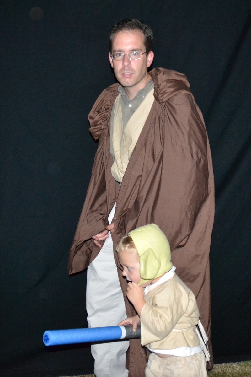 Geoff Draper as Jedi Knight