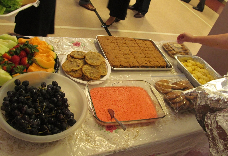 We also had grapes and cookies.