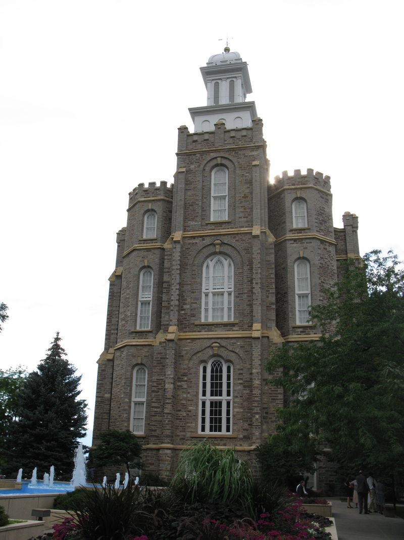 Aunt June and Lois went on a temple session in the Logan Temple.