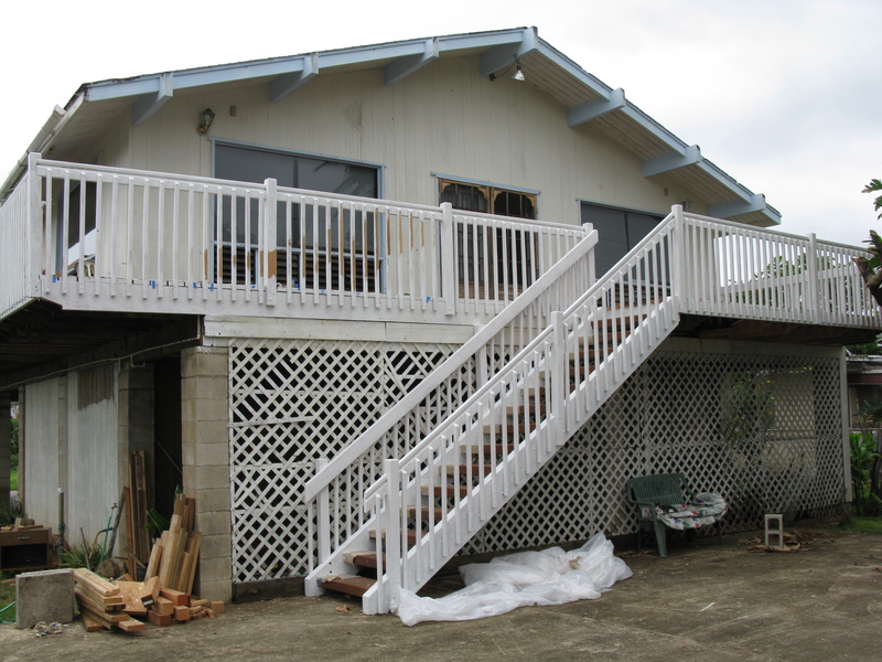 I've tried different approaches. Those spindles are ummm... and too many of them.
But I still like my porch. :-)