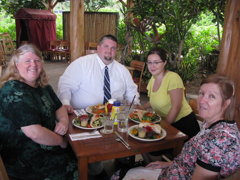 Lois, Thomas and Briana, Cindy