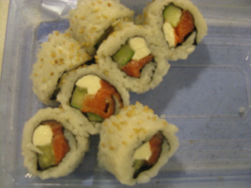 Sushi - Cream cheese and salmon