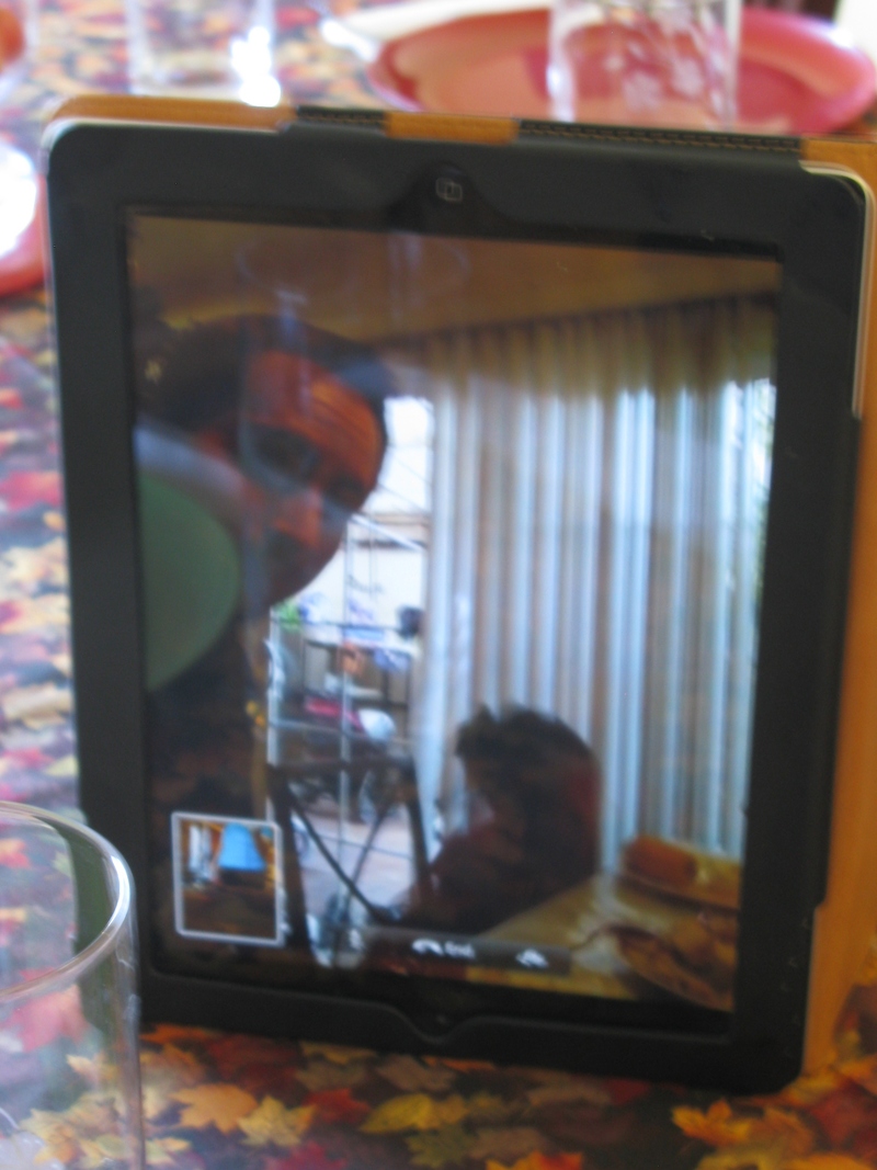 Cindy was talking to Chris and Jin Hee on the IPAD 2 when we arrived.