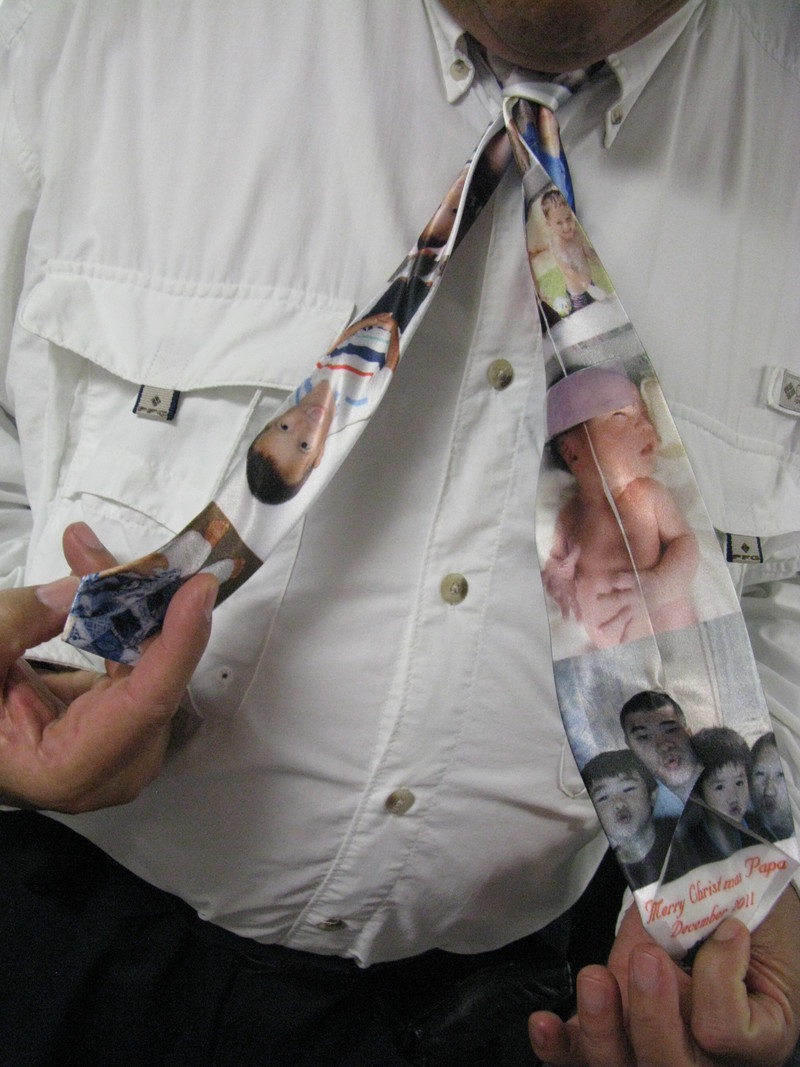 And it even has pictures on the back side.