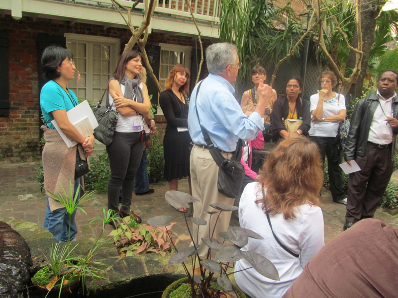 Enjoying the courtyard.
Li-Jen Shannon, Mary Abraham, Sandy Elsass,Rosa, Jackie Harris,