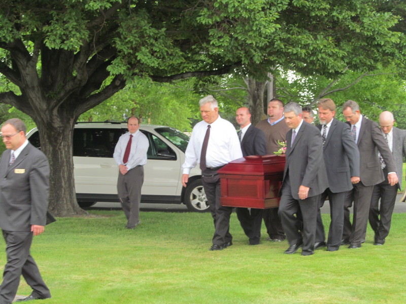 Bearing the Casket. Einan's Guy,xx, Don, xx, xx, Brent, Jim, Perry, Steve, Murray.