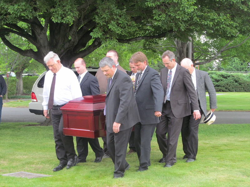 Bearing the Casket. Don, xx, Brent,xx, Jim, Perry, Steve, Murray.