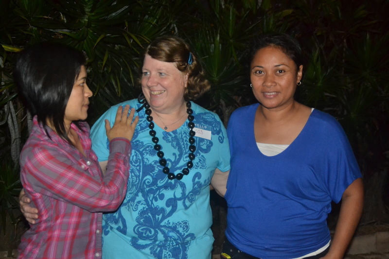 Connie Lo, Lois Colton, Mama'o Mo'o