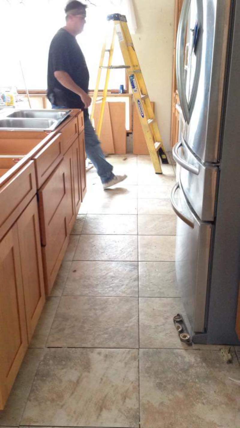 Laie kitchen progress.