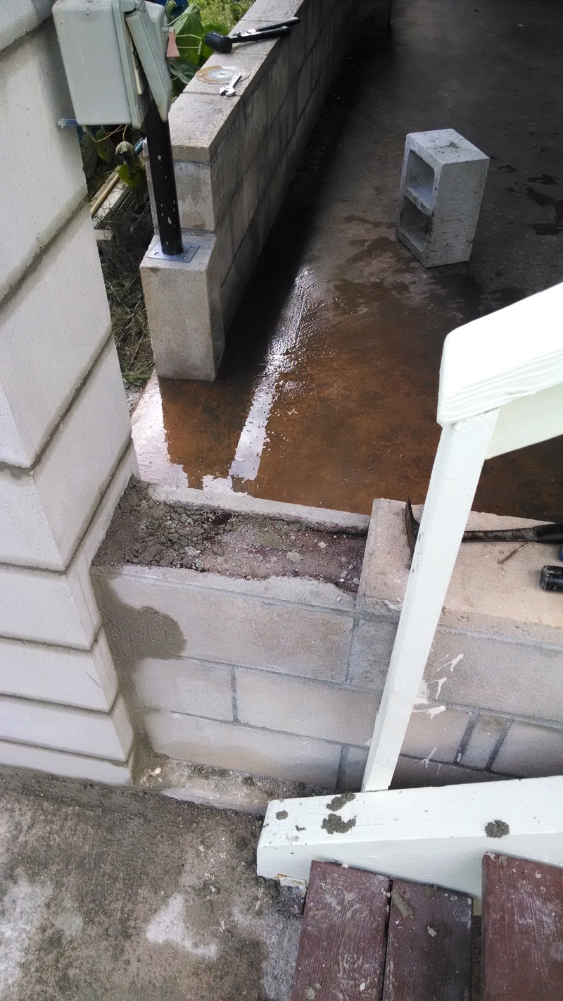 NE pillar mostly finished.