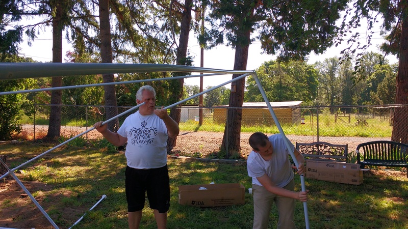 These poles keep coming apart. Hmm.