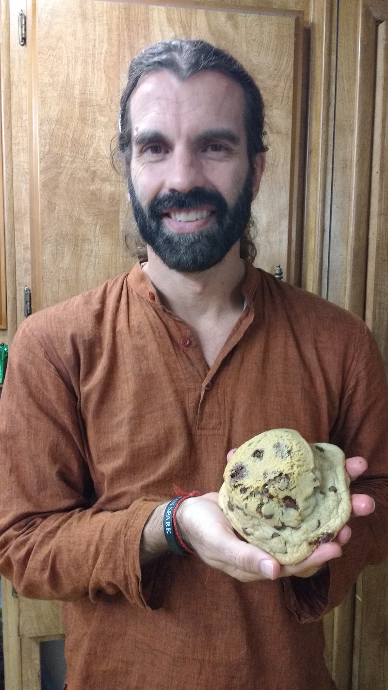 This is what the cookie bowl looks like on the bottom.