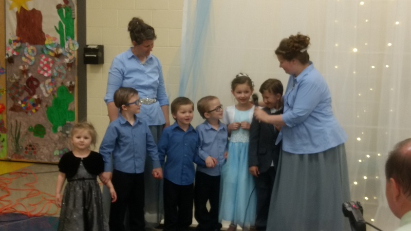 Anna Clayton Fritzinger and her son, Ruth and her children.They recited 26 bible verses, and their references, one for each letter of the alphabet. Lois was very impressed.