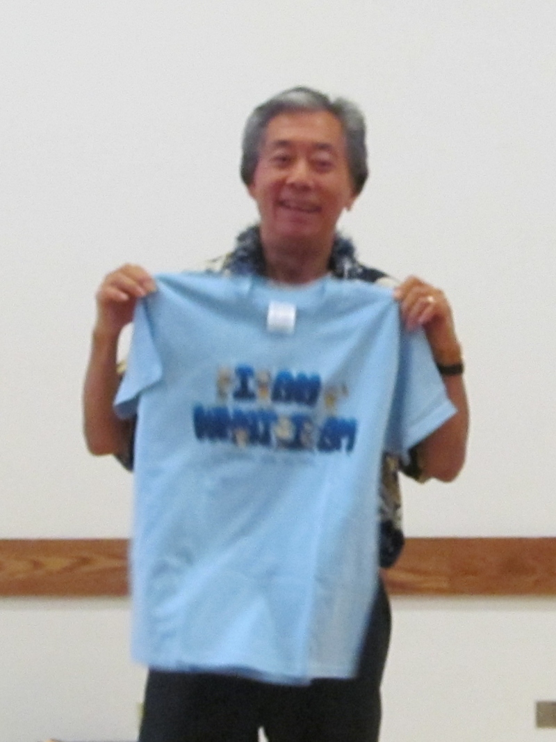 Roy Sakuma and his shirt "I Am What I Am"