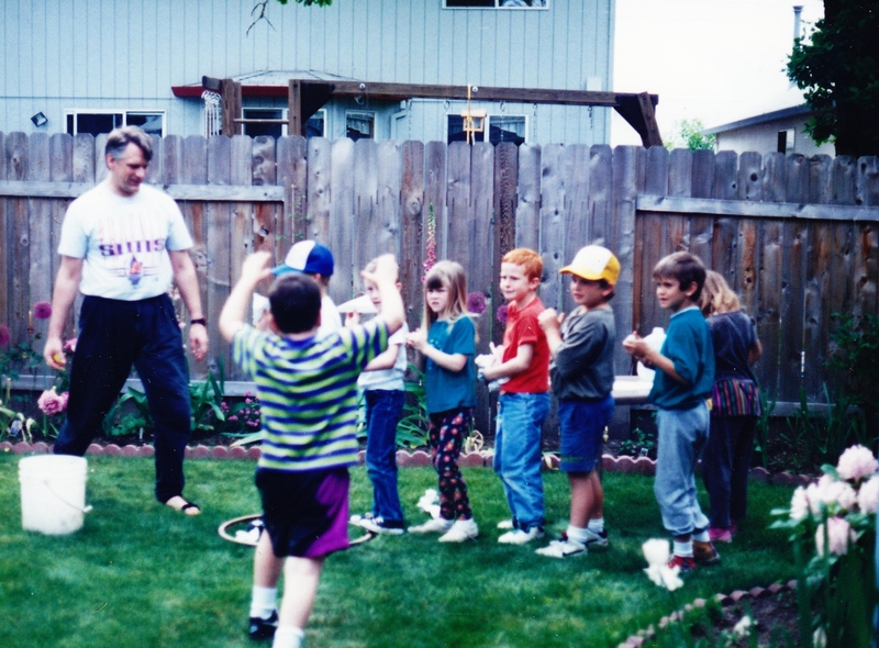 Primary class or something in Oregon. Stacia is on the far right. Don, two boys, Hyde, Loftus, Hopper, boy, Lemmon, Stacia.