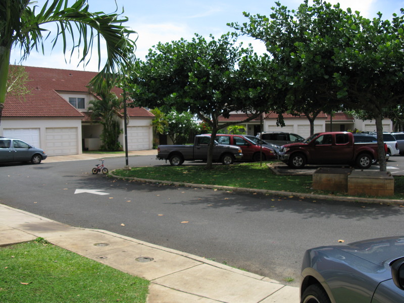 North side of the culdesac, buildings 8 and 7. Katie lives in 7B.