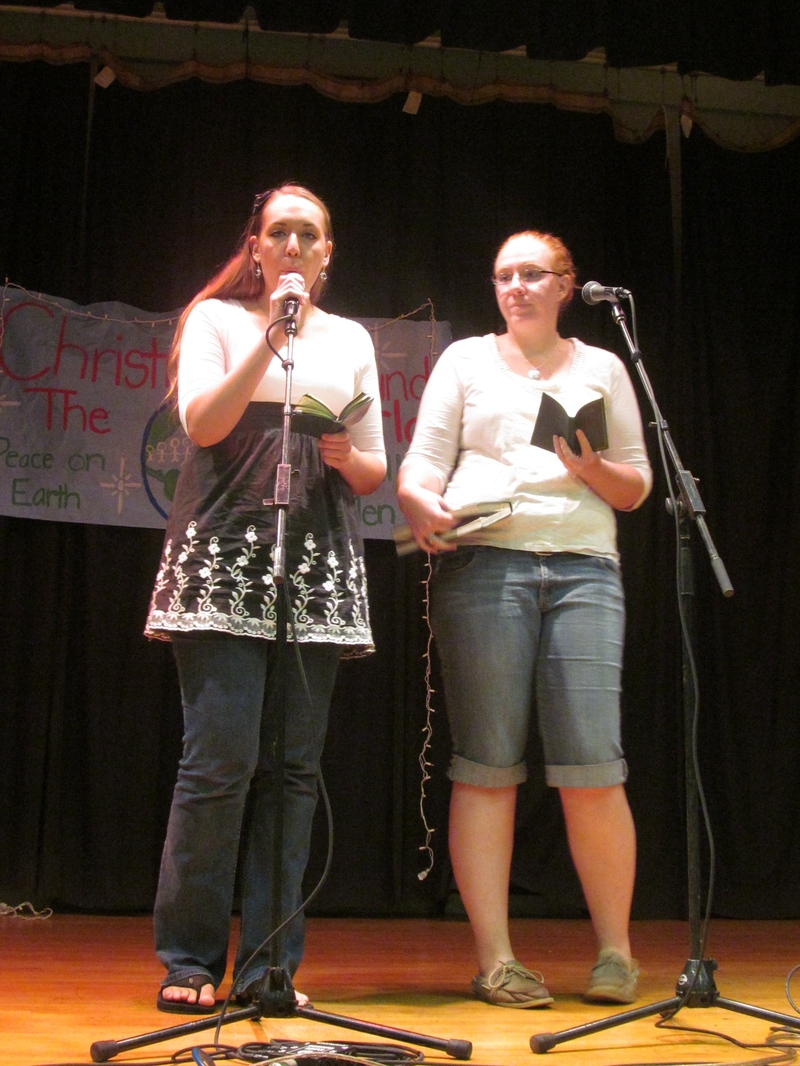 Carlyn and Celesta Hubner sang a song in French. http://youtu.be/eeJ0JaS8Ivs