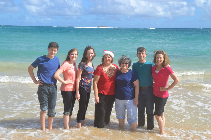 Hyrum, Ashton, Andrea, Lois, Saundra, Troy, Sharon, at Hukilau Beach